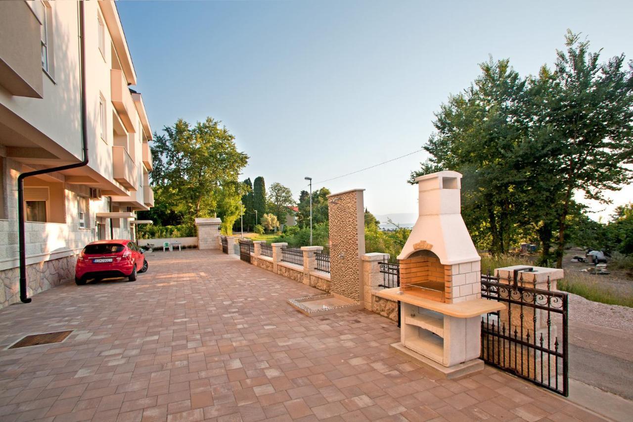 Apartments Maslina II Njivice Exteriér fotografie